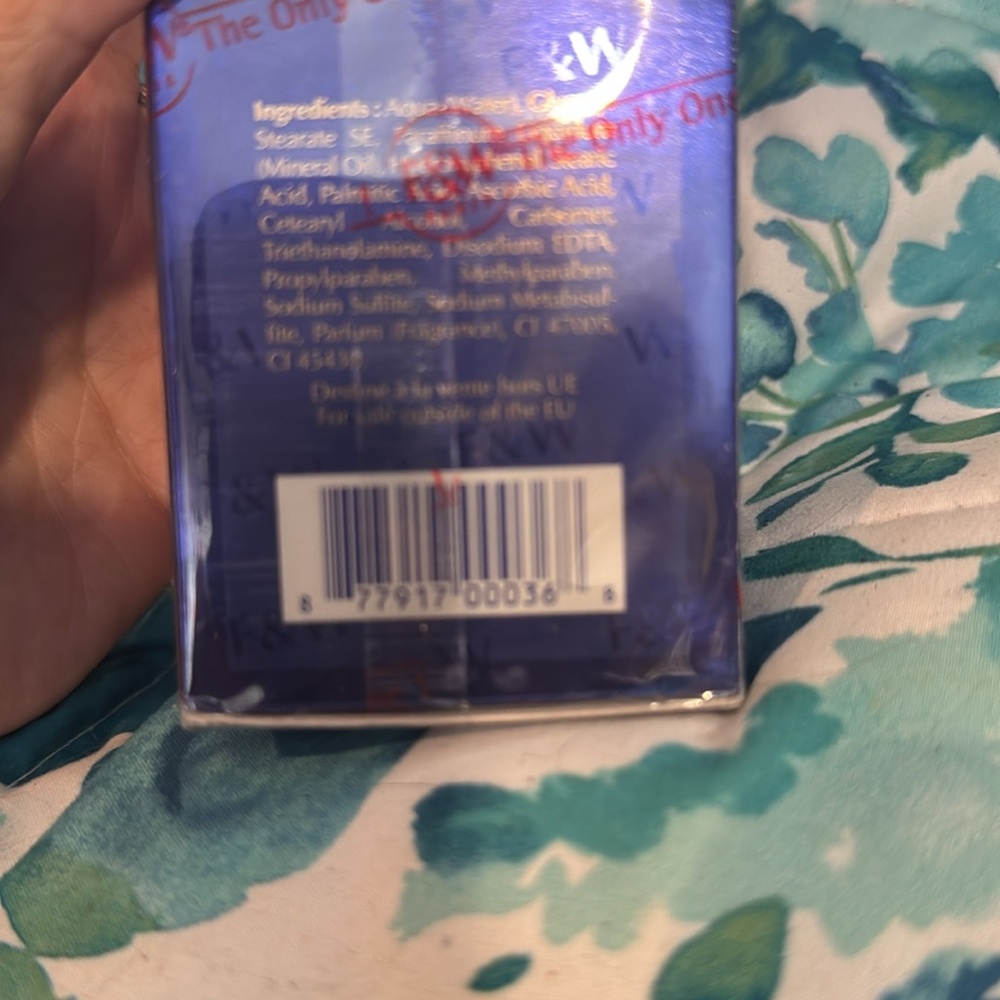 NIP 4 PARIS Fair & White LAIT Power C Whitenizer Body lotion 500ml 17fl oz OSR - Picture 4 of 6
